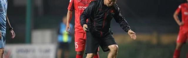 老虎机-越南洗牌！最新30人名单多位名将落选 7名新人入队